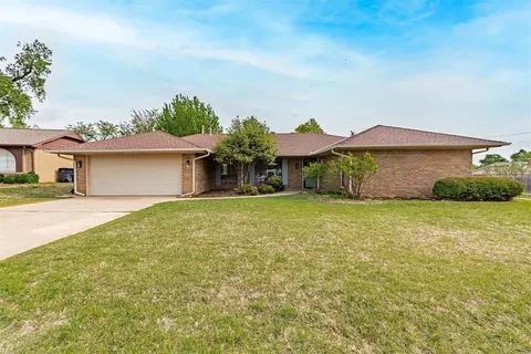 2429 NW 112th St, Oklahoma City, OK 73120