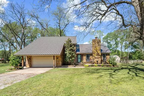 2 Pecan Rdg, Shawnee, OK 74804