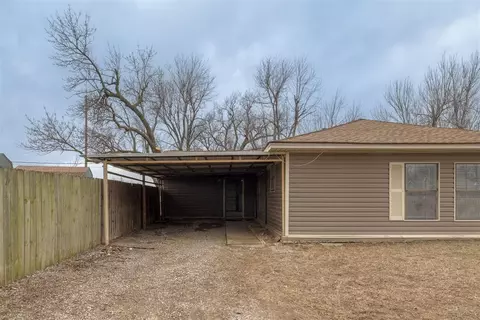 119 E Washington St, Crescent, OK 73028 photo 7