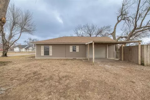 119 E Washington St, Crescent, OK 73028 photo 6