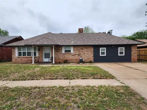 505 S Woodland Dr, Mustang, OK 73064