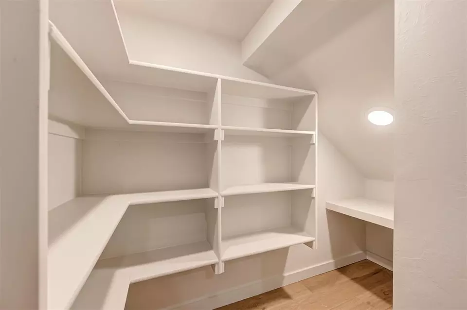 Other - 3825 Stone Hill Ln, Edmond, OK 73034 photo 3 of 6