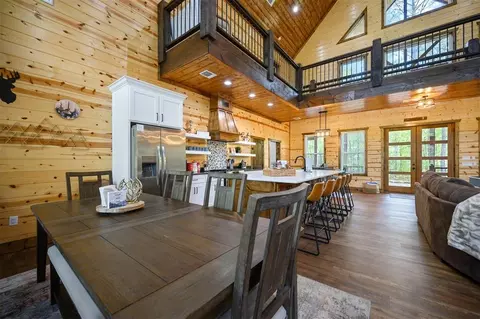 145 Hackberry Flat Trl, Broken Bow, OK 74728 photo 6