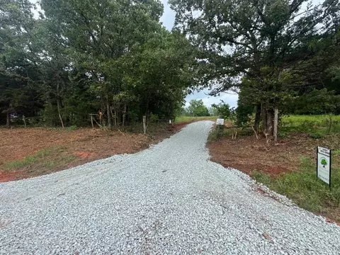 S 3410 Road, Chandler, OK 74834
