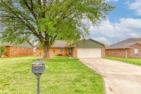 123 Carter Rd, Elk City, OK 73644