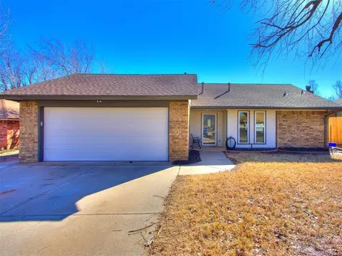 108 Rebel Ridge Ct St, Yukon, OK 73099