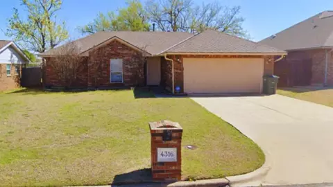 4316 Spiva Dr, Del City, OK 73115