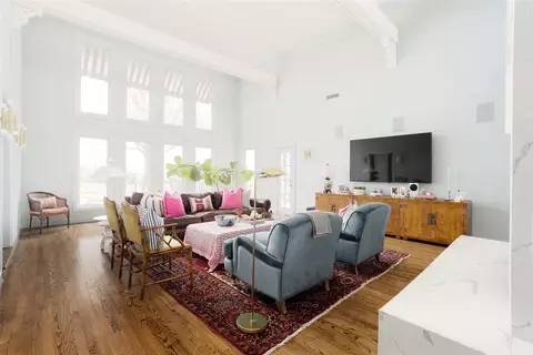 5909 Oak Tree Rd, Edmond, OK 73025 photo 4
