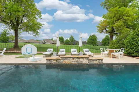 5909 Oak Tree Rd, Edmond, OK 73025 photo 47