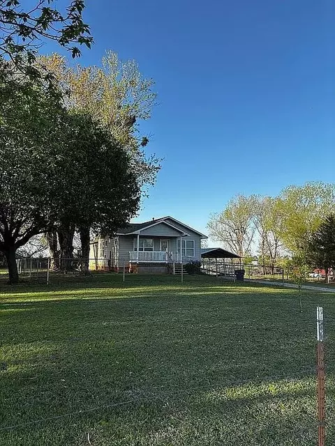 6751 N Sun Country Rd, Lexington, OK 73051