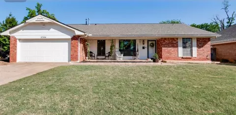 3704 Rolling Lane Ln, Midwest City, OK 73110