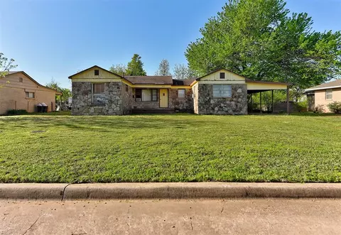 5816 NW 47th St, Warr Acres, OK 73122