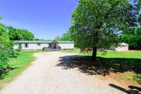 1917 SE 142nd Ave, Norman, OK 73026