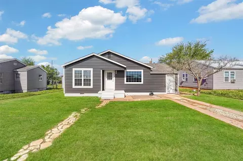 113 Central Dr, Sayre, OK 73662 photo 2
