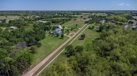 7000 E Post Oak Rd, Noble, OK 73068 photo 2