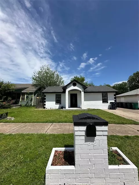 1221 SW 50th St, Oklahoma City, OK 73109