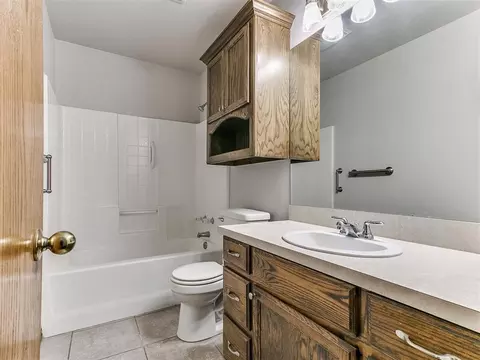 623 N Richland Rd, Tuttle, OK 73089 photo 19