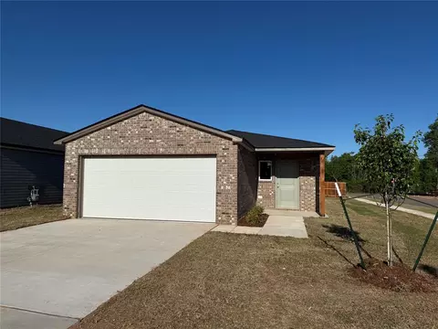 3601 Blue Ave, Yukon, OK 73099