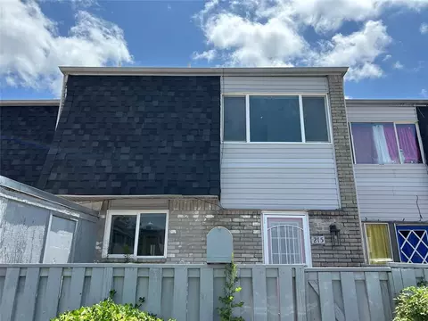 215 Justin Dr, Norman, OK 73071