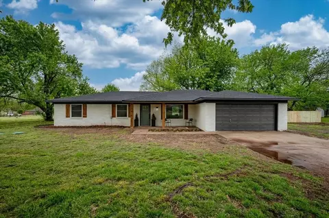 16 Brookridge, Shawnee, OK 74804