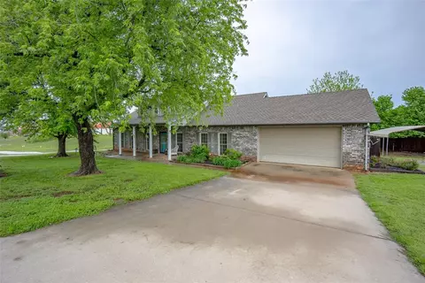 1005 High St, Ninnekah, OK 73067