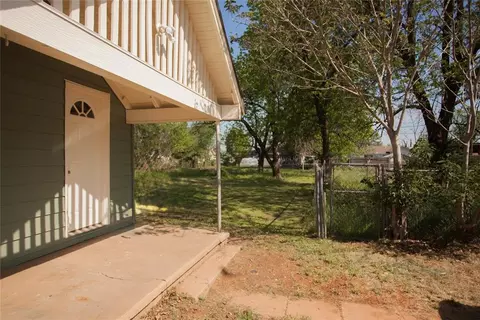 Exterior - Undisclosed, Crescent, OK 73028 photo 3 of 3