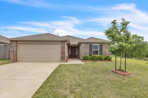 12200 Penny Dr, Yukon, OK 73099