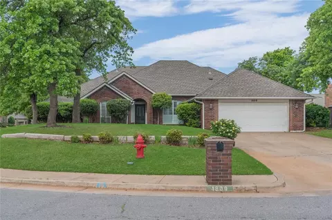 1809 Anadarko, Edmond, OK 73013