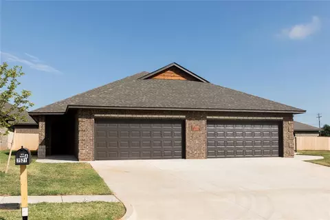 7516 Redbud Villas Ct #A&B, Oklahoma City, OK 73169