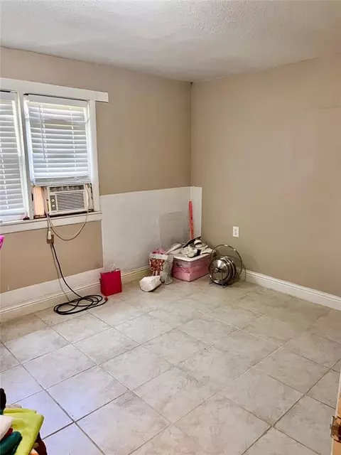 607 E Liveoak St, Altus, OK 73521 photo 7