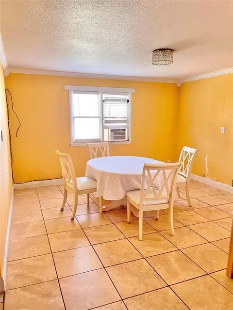 607 E Liveoak St, Altus, OK 73521 photo 17