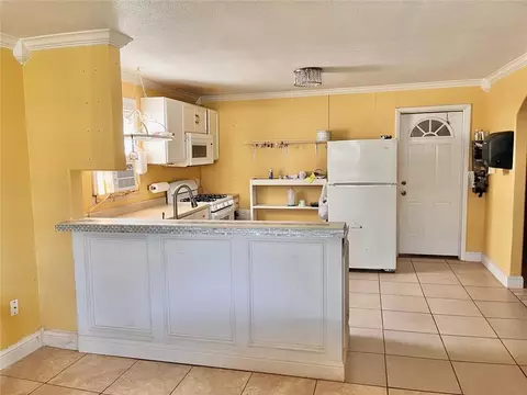 607 E Liveoak St, Altus, OK 73521 photo 15