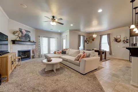 15808 Cantera Creek Dr, Edmond, OK 73013