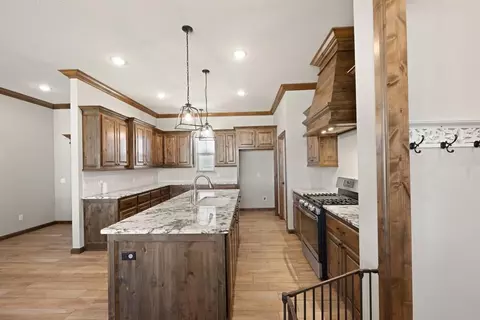 1019 Whispering Meadows Ln, Tuttle, OK 73089 photo 16