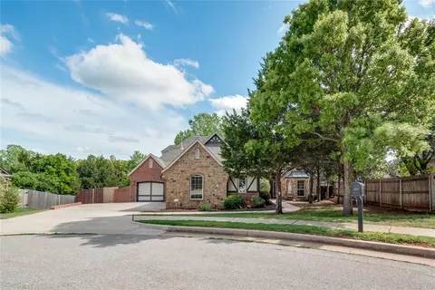 1449 Narrows Bridge Cir, Edmond, OK 73034