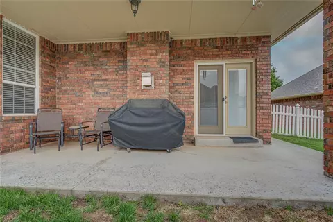 Undisclosed, Edmond, OK 73013 photo 35