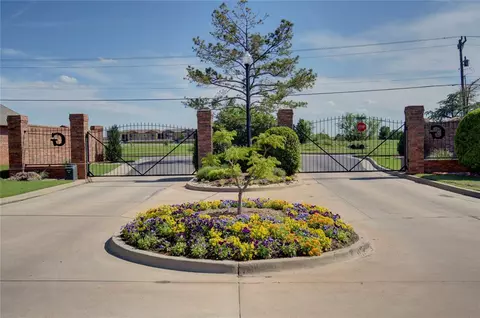Undisclosed, Edmond, OK 73013 photo 36