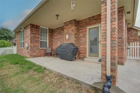 Undisclosed, Edmond, OK 73013 photo 33