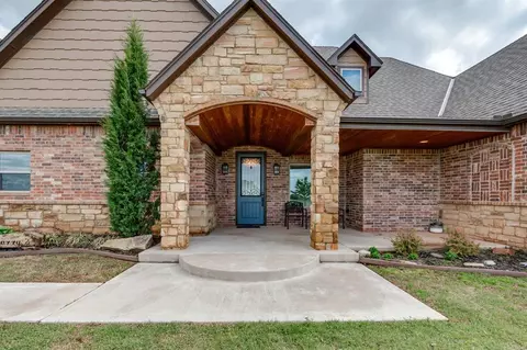 14236 SW 50th Ct, Yukon, OK 73099