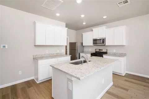5439 Mac Rd, Tuttle, OK 73089 photo 3