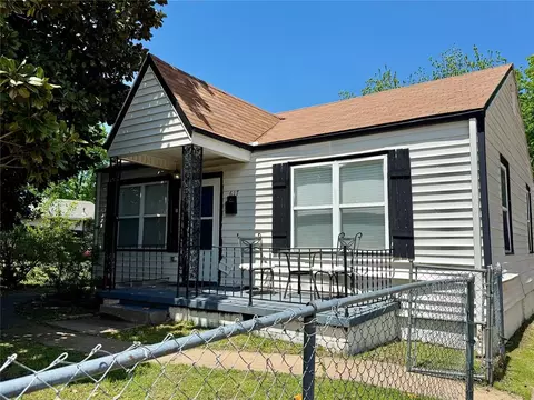 617 SW 35th St, Oklahoma City, OK 73129