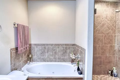 908 County Street 2932, Tuttle, OK 73089 photo 19