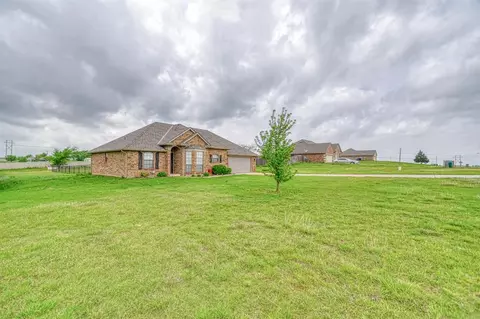 908 County Street 2932, Tuttle, OK 73089 photo 35