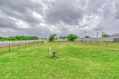 908 County Street 2932, Tuttle, OK 73089 photo 30