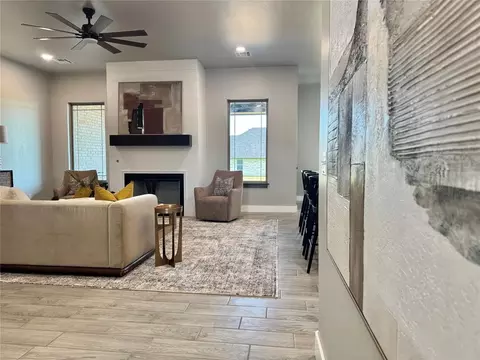 4129 Sambar St, Tuttle, OK 73089 photo 2