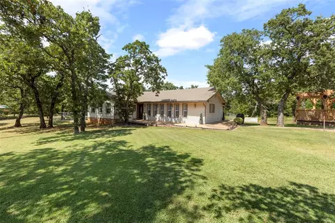 329326 E 1021 Rd, Harrah, OK 73045