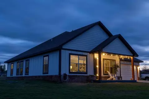 223 Johnson Dr, Guthrie, OK 73044 photo 4