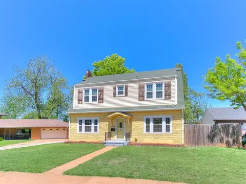 1016 E Noble Ave, Guthrie, OK 73044 photo 3