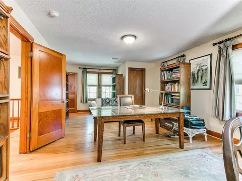 1016 E Noble Ave, Guthrie, OK 73044 photo 28