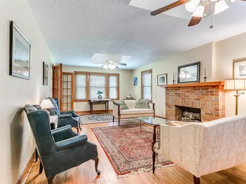 1016 E Noble Ave, Guthrie, OK 73044 photo 8